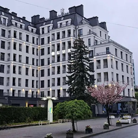 в жк срібний дім люкс Apartment *